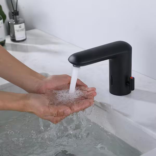 8001 E Sensor Faucet: Touchless Luxury in Matte Black (100% made in Germany)