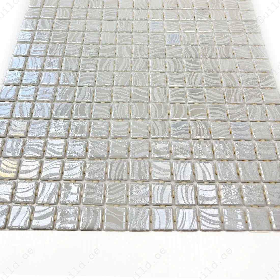 Milky White recycled glass mosaic with shiny streaks & swirls. UV-resistant, slip-proof & durable—ideal for pools, spas, feature walls & water features.