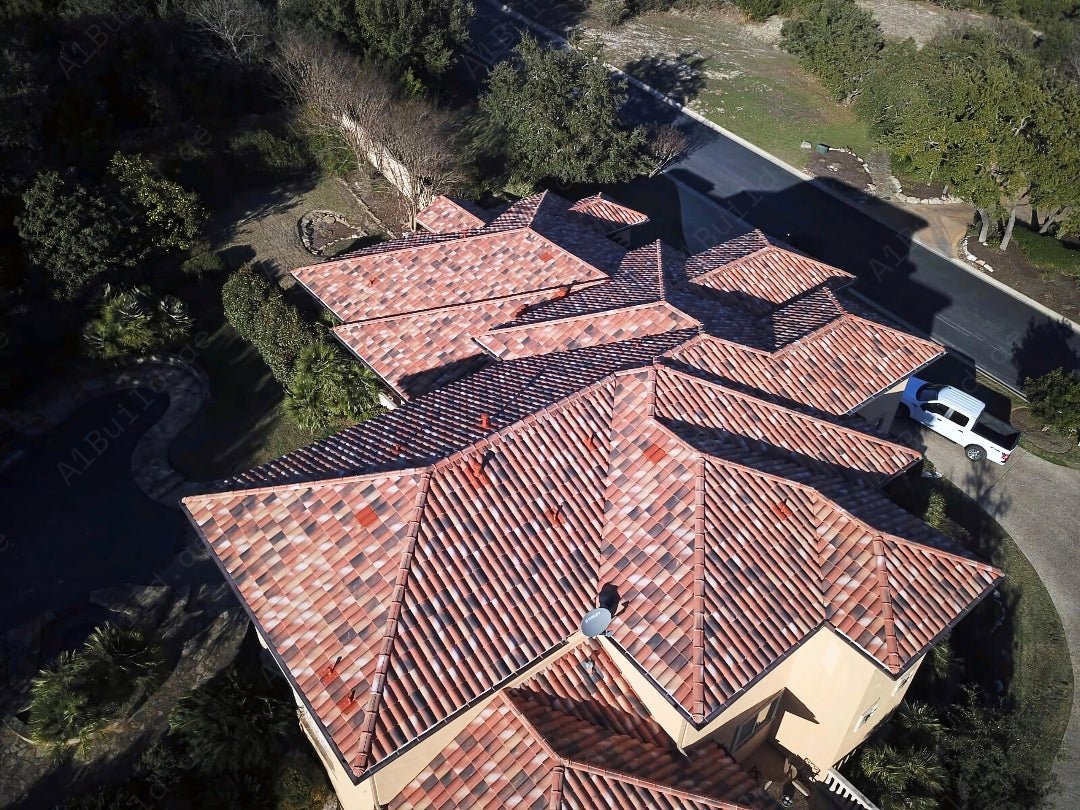 Roof tile 45.4×28.8cm — rustic clay look, CE-certified, long-lasting protection, 50-year guarantee. Perfect for stylish homes.