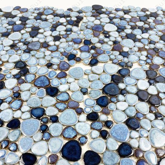 Sky blue and chocolate brown round ice crack porcelain mosaic tile for walls, bathrooms, and kitchens. Durable, water-resistant, and stylish for modern interiors.