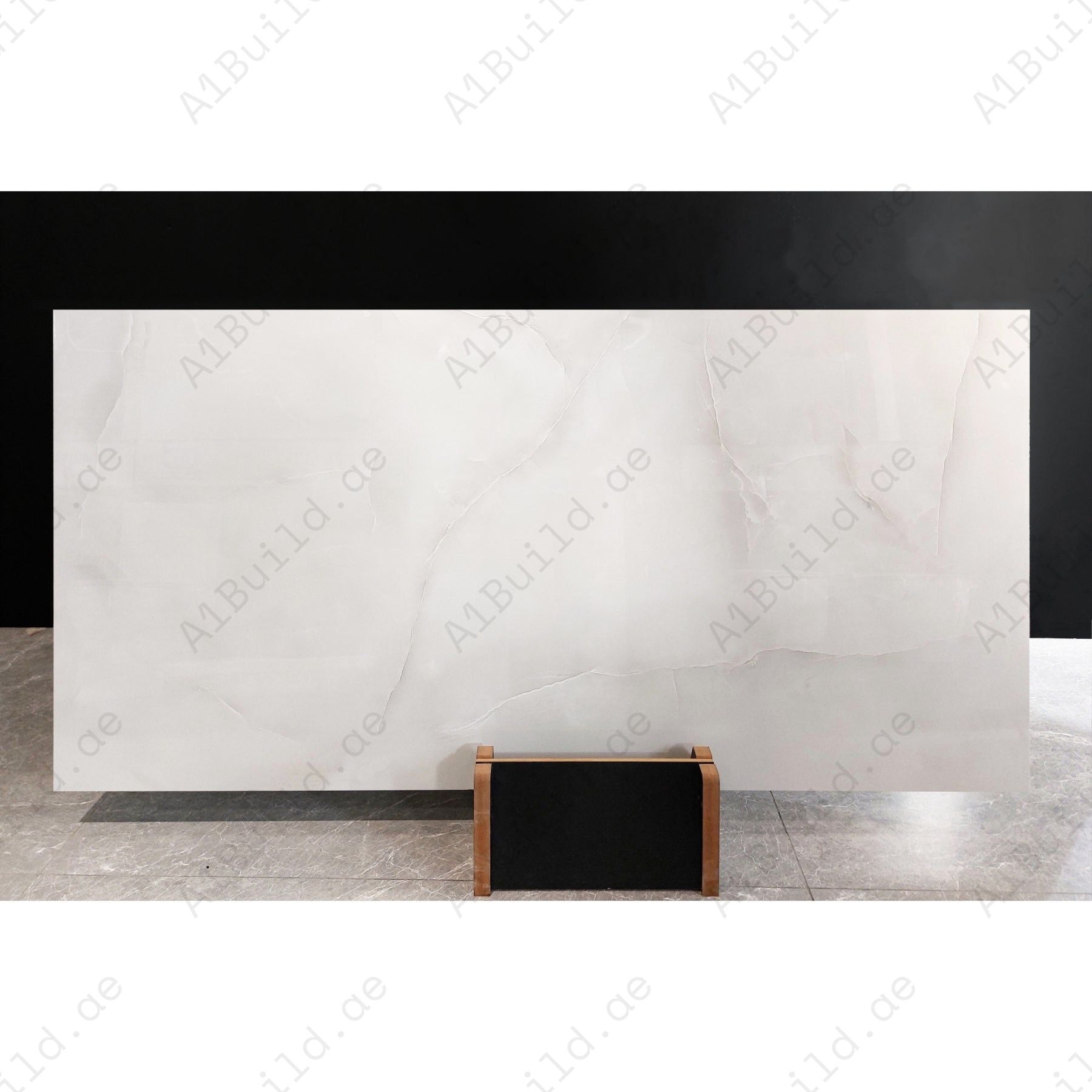 CRSM 128 80x160cm glossy porcelain tile, 09mm thick with a marble-inspired design. High-gloss finish for elegant and modern interiors.