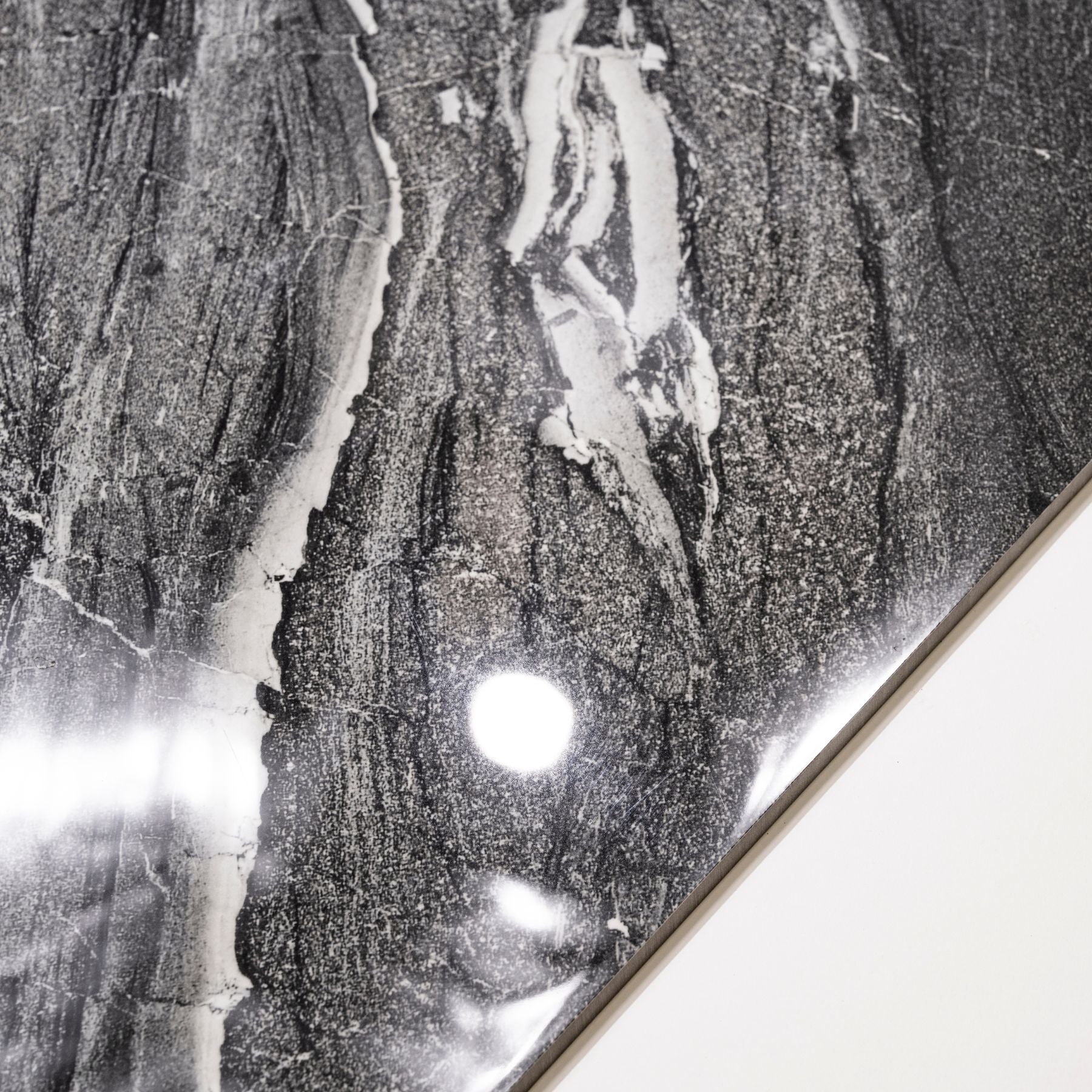 Grigio Imperiale glossy marble effect porcelain tile 60x120cm with 9mm thickness features elegant grey veining and a polished luxury finish.