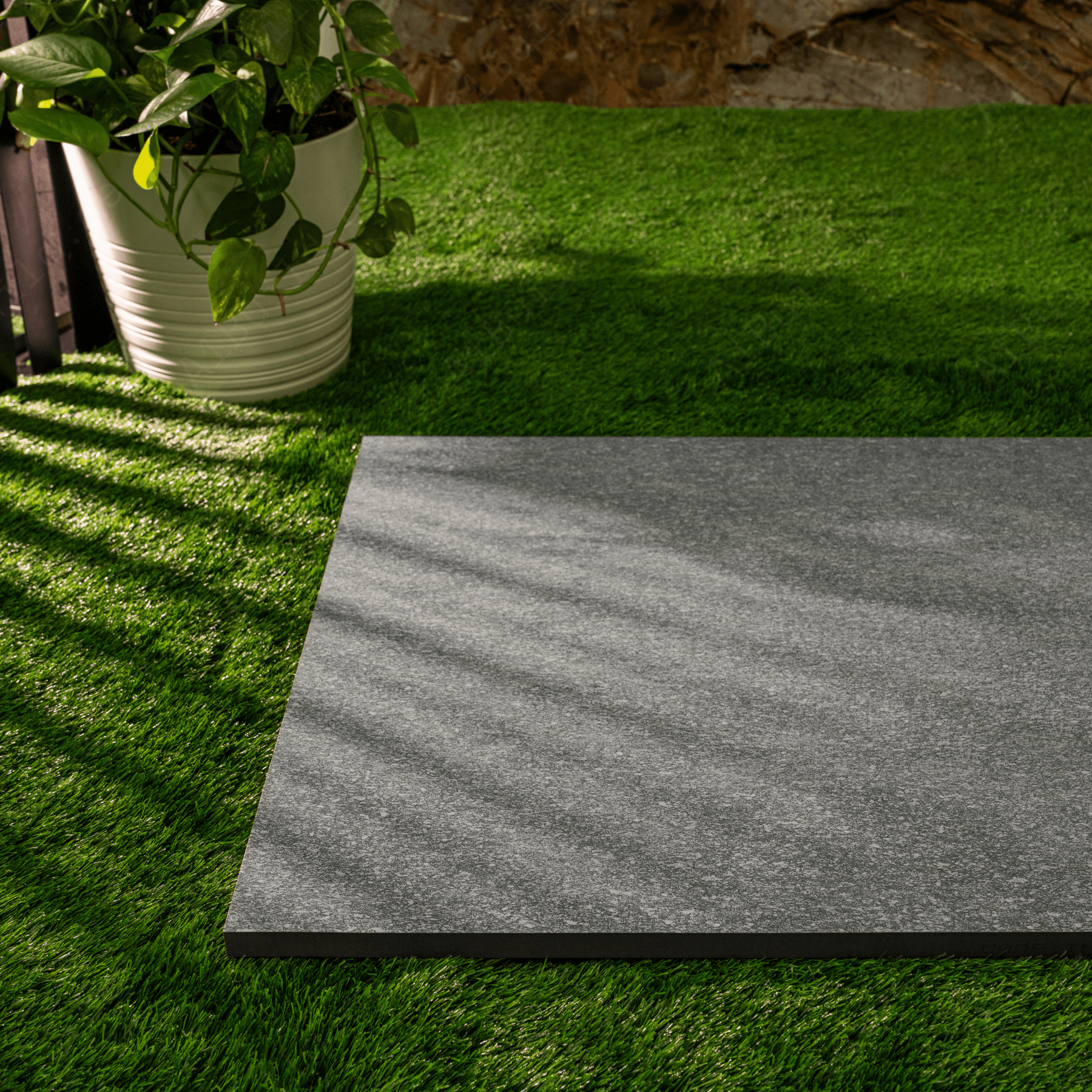 Madeira Grey porcelain tile 60x120cm 2mm thickness, grey wood look design, durable porcelain tile for modern floors and walls.
