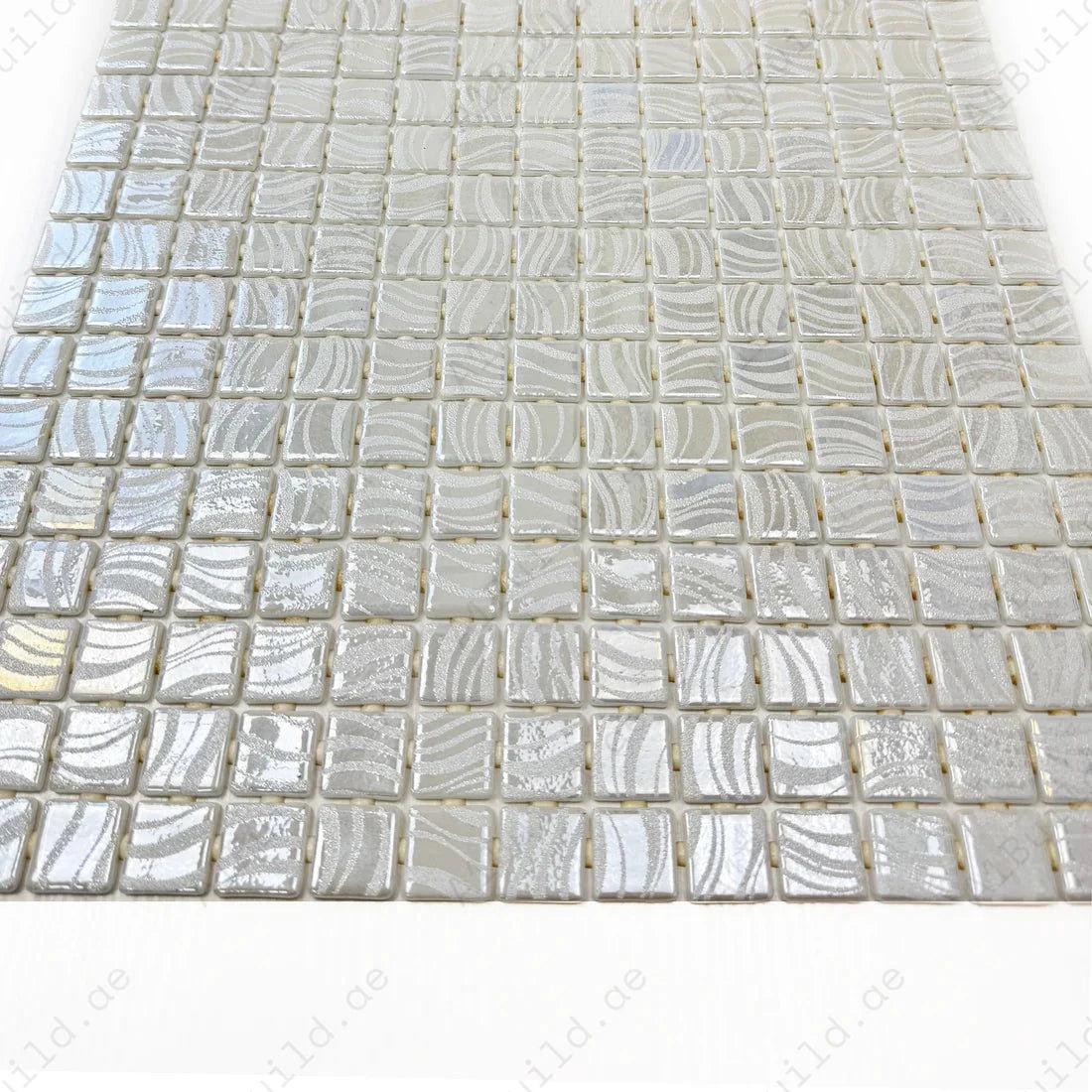 Milky White recycled glass mosaic with shiny streaks & swirls. UV-resistant, slip-proof & durable—ideal for pools, spas, feature walls & water features.