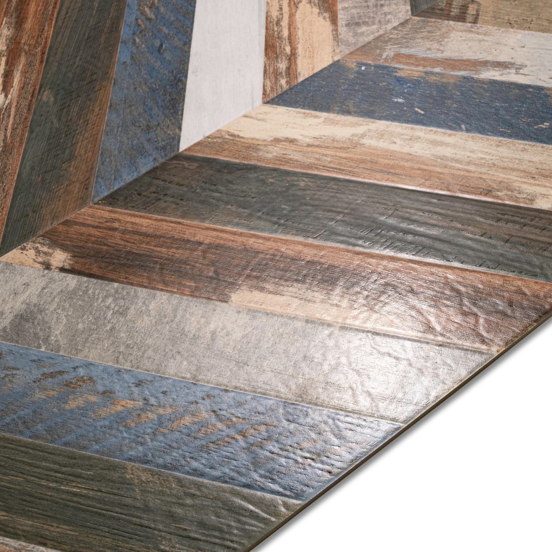 Pearl Vein Luxe porcelain tile 60x120cm with 9mm thickness, marble look design, durable finish, ideal for floors and walls.