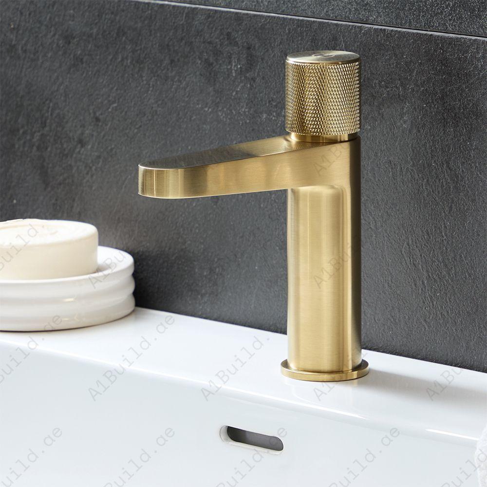 Square Ceiling Shower Arm 150mm in Premium Gold – Modern Bathroom Elegance